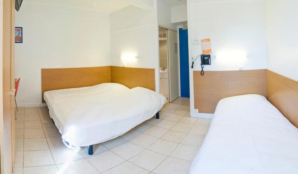 Hôtel Les Colombes Verdun-sur-Meuse Quarto foto